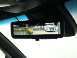 デジタルインナーミラー装備!車両後方のカメラの映像をデジタル補正で視認性を向上させてインナーミラー内に表示します♪視界を遮るものがなく、後席に同乗者がいても後方を確認しやすく安心です♪