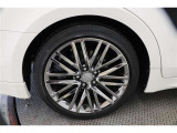 純正アルミホイール【タイヤサイズ225/45R18】