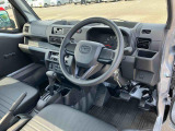 お引渡し前に点検整備を行います!ご購入後も中古車保証付きです!新車時メーカー保証期間が残っている場合は保証継承も行います!※ダイハツ車12ヶ月保証、他メーカー車6ヶ月保証となります。