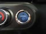 スマートキー装備車なので、キーを取り出さなくてもエンジン始動が可能です。