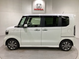 購入後も自社指定整備工場完備でお客様の愛車をしっかりサポート致します!御納車時には安全かつ安心してお乗り頂けるようホンダ専門知識を持つ整備スタッフが点検・整備・装備も説明をしてお渡ししております。