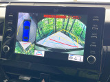 【パノラミックビューモニター】専用のカメラにより、上から見下ろしたような視点で360度クルマの周囲を確認することができます☆死角部分も確認しやすく、狭い場所での切り返しや駐車もスムーズに行えます。