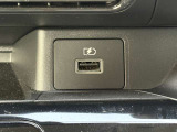 type-A付きなので車内での充電も安心♪