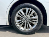 気になるお車がありましたら右の電話番号から直接お店にお問い合わせください。支払方法から車両情報、状態までなんでもご説明させて頂きます。スタッフ一同ご連絡お待ちしております。
