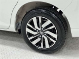 タイヤサイズは165/65R14!純正アルミホイール!残り溝は6ミリ程度です!