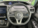 【ステアリングスイッチ】運転中、前方から目線をそらすことなく、オーディオ等の操作が可能な便利機能!安心&快適なドライブを演出してくれます♪