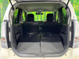 普段のお買い物や通勤、送迎等に十分な荷室スペースを確保しております。セカンドシートを倒すと、大きな荷物の積載も可能です♪