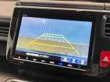 【バックカメラ】リバースにするだけで映ります、後方の安全確認や、狭い駐車場での車庫入れ、雨の日や夜間など視界の悪い時に便利です!安全にバックする為には欠かせない装備です。