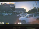 純正前後ドライブレコーダー(DH5)装備しております!駐車監視機能付で、エンジンを切った後でも録画可能でより安心です♪ナビ画面にて再生等が可能ですので、万が一の事故の際にもその場で確認可能です☆