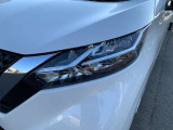 エンジンルームも綺麗に洗浄してから納車致します。普段あまり見ることが無い箇所だからこそ綺麗だと感動しますよね(*&acute;▽`*)