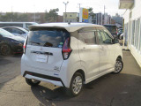 1年間走行距離無制限の日産ワイド保証(無料)付きで販売します。2〜3年の延長保証もリーズナブルに提供します!全国2000ヶ所で対応可能。遠方の方もお近くの日産で保証を受けられます。