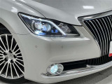 消費電力が少なく長寿命のLEDヘッドライトとLEDフォグ!汚れても点灯中にキレイにしてくれるレンズウォッシャー付!