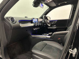 下取り査定・買取査定おまかせください。今まで大事に乗ってきたお客様のお車、しっかり拝見させていただきます。詳しくはお気軽にお問い合わせください。