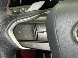 ステアリングスイッチ装備!運転しながら手元でオーディオの操作などができます。