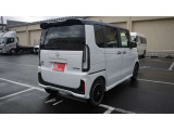 【納車前整備】安心してお乗り頂くために、ご納車前に、認証または指定工場にて法令12ヶ月点検整備を実施します。