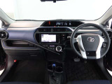 見通しのよいすっきりとした視界で、誰でも運転しやすいです。運転のしやすさは疲れにくさにも繋がりますよ♪