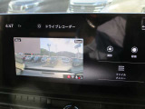 日産純正ドライブレコーダーも装備。ドライブ中の景色なども録画できます。
