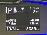 いまや必須装備「ナビゲーション」搭載!知らない場所にスイスイッとドライブ。もう、これなしではハンドルを握れませんね!でも運転中の操作は危険ですのでご注意ですね☆