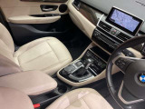 ◆LIBERALAは、輸入車選びの新たなスタイルを提案するインポート・セレクト・ブランドです。オーナー様となる方がクルマから直接感じる感性を第一にした、最良の一台との出会いをコーディネートいたします。