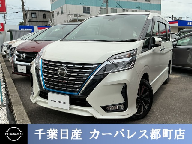 セレナ 1.2 e-POWER ハイウェイスターV 