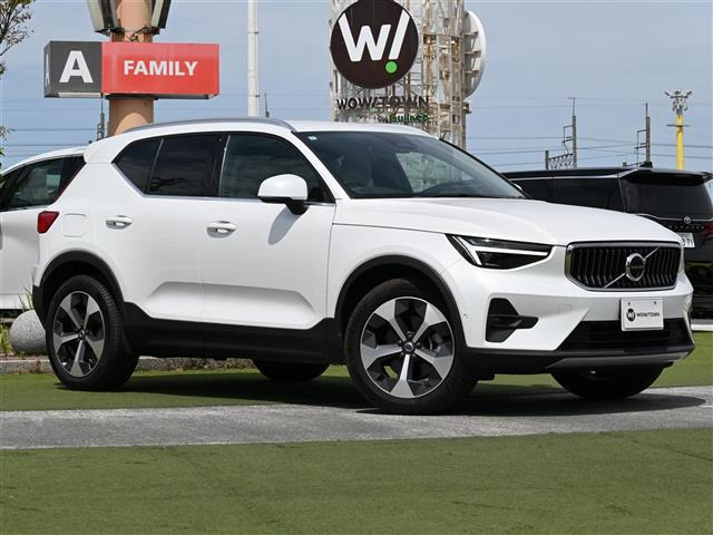XC40 アルティメット B4 AWD 4WD 本革シート