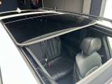 お気に入りのお車があれば、ぜひステアリングを手にしてください。稀少モデルも鋭意取り揃え、幅広いニーズにお応え致します。スタッフ一同皆様のご来店を心よりお待ち申し上げます。