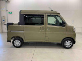 軽自動車、小型車を中心に常時300台展示車を御用意させて頂いております