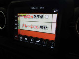 純正ナビゲーションシステム【U-Connect】 Apple carplay/アンドロイドオート対応!ブルートゥース接続でハンズフリー/オーディオ再生も対応!様々な役割をする純正ナビ・コントロールシステム!