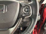 クルーズコントロールを装備しています。高速道路などで一定の速度で走ってくれるので運転が楽ですよ!速度を設定できますので、スピードの出しすぎにも注意できます。