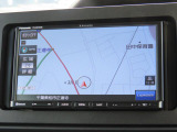 メモリーナビ装備で、知らない場所もあっという間に検索♪ちょっとしたお出かけや旅行もこれでバッチリですね。