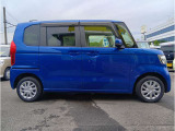 車両入庫時には外装磨きと内装クリーニングを実施しております。納車前にも実施いたしますので、綺麗に快適にお乗りいただけます。