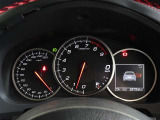 機能的でスポーティなメーターです。