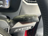 対向車がいないとき、見通しの悪い道路は暗くて怖いですよね。。。こちらのクルマはオートマチックハイビーム搭載です!対向車の有無で自動でハイ・ロウビームに切り替えます。