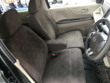 納車時シートクリ-ニング施工します