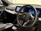 ☆センターパネルを運転席側に僅かに傾けたBMW独特のインパネ☆【駆け抜ける歓び】はここからもスタートしております☆