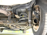 お車を安心してお乗りいただく為には、足回りの定期点検が欠かせません。サービスサポート(有償保証)では無料点検もご提供しており、安心のカーライフをお過ごしいただけるサポート体制が整っています。