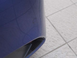コーナーセンサーを車の前後に装備。障害物までの距離に応じて警告音を変えてお知らせ。縦列駐車時や駐車場・車庫などでの取り回しをサポートします。詳細は販売店スタッフまでおたずねください。
