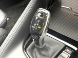●シフトノブの使用感も少なく、良好な状態です。