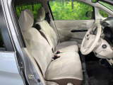 運転席シート廻りは使用感も少なく、良好な状態となっています。丁寧に使われていたことがよくわかりますね。