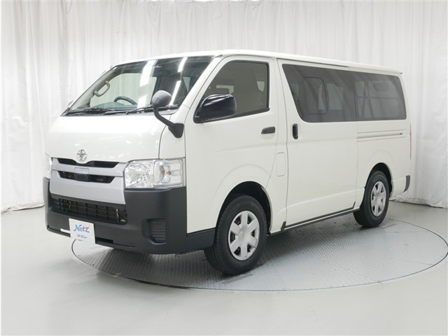 レジアスエース 2.8 DX ロング ディーゼル 4WD 