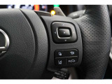 【レーンアシスト】車線逸脱を警告するレーンキーピングアシスト機能付き。【車間距離切り替えスイッチ】クルーズコントロール作動時の車間距離を変更できます。スイッチを押すごとに長い&rarr;中間&rarr;短いと変動します。