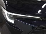 LEDヘッドランプには「オートマチックハイビームシステム」を搭載。夜間走行時にハイビームで走行可能と判断した場合、ロービームとハイビームを自動的に切り替え、前方視界確保をアシストします。