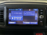 無線でBluetooth搭載機器を接続出来スマートフォンを接続して音楽を聴いたり、ハンズフリーで電話も可能です!イヤホンコードの煩わしさから解放、断線の可能性減少。快適な運転を提供します!