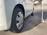 ☆お車についた傷やヘコミ、事故の修理もハヤシにお任せください。自社鈑金工場で修理ができますの安心です☆