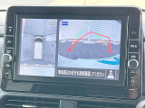 【アラウンドビューモニター】専用のカメラにより、上から見下ろしたような視点で360度クルマの周囲を確認することができます☆死角部分も確認しやすく、狭い場所での切り返しや駐車もスムーズに行えます。