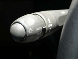 プジョー/シトロエンの正規ディーラーですので納車前の整備、点検はもちろんの事、保証も充実しております。