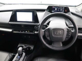 運転席廻りです。