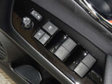 電動格納式ドアミラー・パワーウインドウを装備しています。