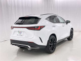 「バックフォルム」です。トランク・ラゲッジスペースには、多くの荷物を入れることが可能です。
