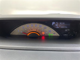 【スピードメーター】メーターがシンプルで見やすく運転しやすいですね!